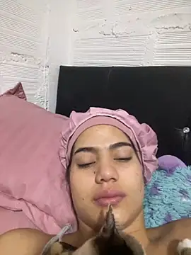 Snapshot of ariel_jonees chatting on November 2025 09:24:01 AM ariel jonees online show from November 2025 09:24:01 AM