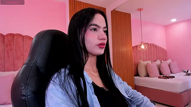 ariel jonees online show from September 2025 05:44:01 PM