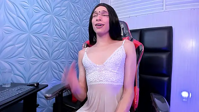 Milk max 18 online show from October 2025 10:31:01 PM