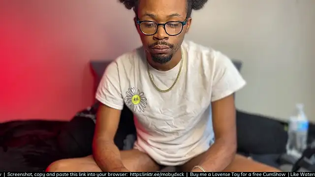 MobyDxck online show from April 2026 09:54:01 PM