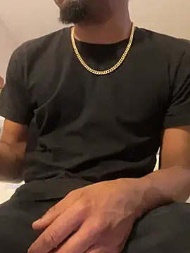 Snapshot of MobyDxck chatting on December 2024 06:03:02 AM MobyDxck online show from December 2024 06:03:02 AM