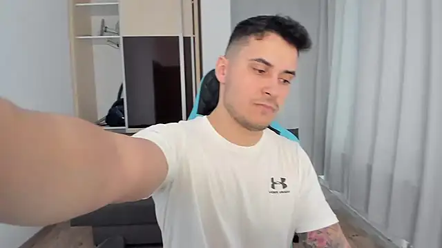 MatMalonne online show from February 2026 01:52:02 PM