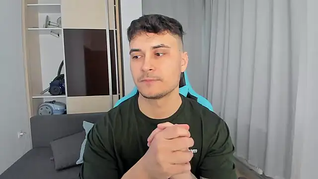 MatMalonne online show from February 2026 09:49:02 AM