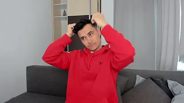 MatMalonne online show from April 2026 05:09:01 AM