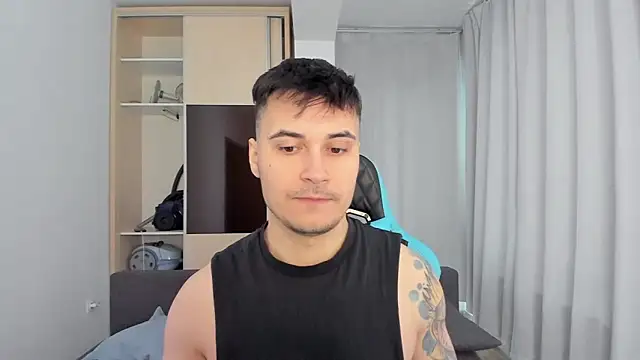 MatMalonne online show from February 2026 07:25:02 AM