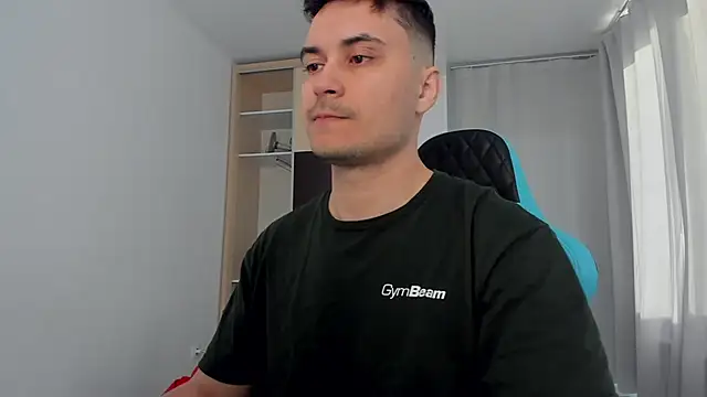 MatMalonne online show from March 2026 05:33:02 AM