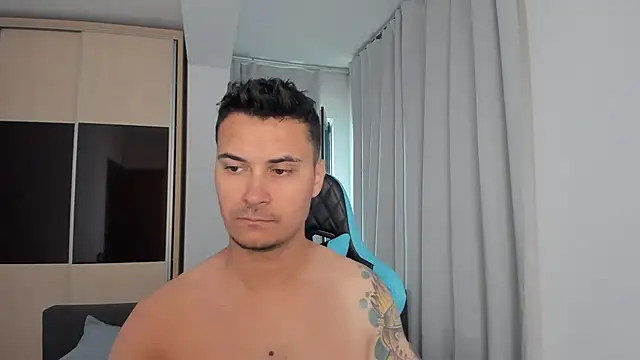 MatMalonne online show from July 2026 05:23:02 AM