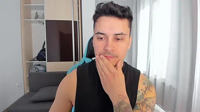 MatMalonne online show from March 2026 07:22:02 AM