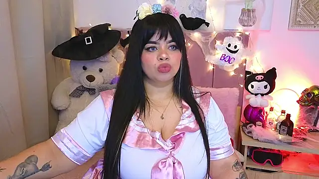 MiahJoness online show from October 2025 02:43:01 AM