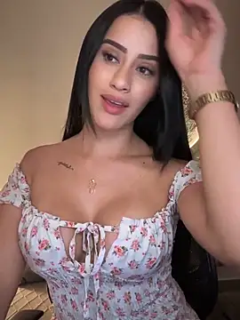 SarahhSmitth1 online show from November 2025 05:08:01 AM