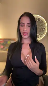 SarahhSmitth1 online show from April 2026 11:33:02 PM