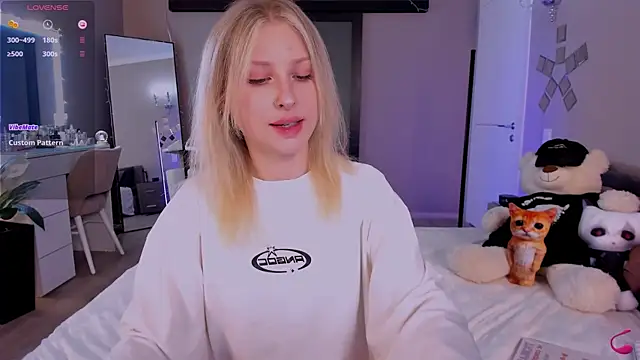 lilyvibe online show from February 2025 06:26:01 PM