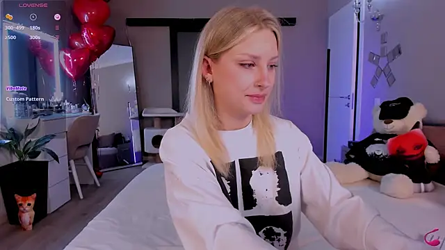 lilyvibe online show from February 2025 05:20:01 PM