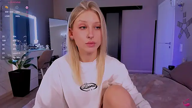 lilyvibe online show from February 2025 02:59:02 PM