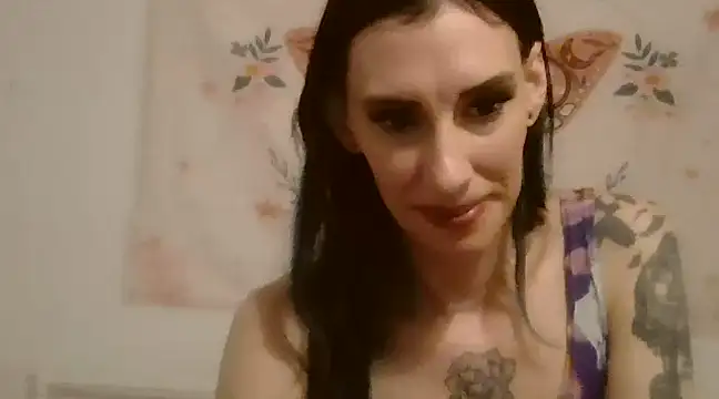 averietheangel online show from February 2025 09:15:02 PM