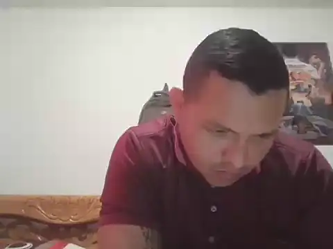 Snapshot of Guti23678 chatting on December 2025 04:57:01 PM Guti23678 online show from December 2025 04:57:01 PM