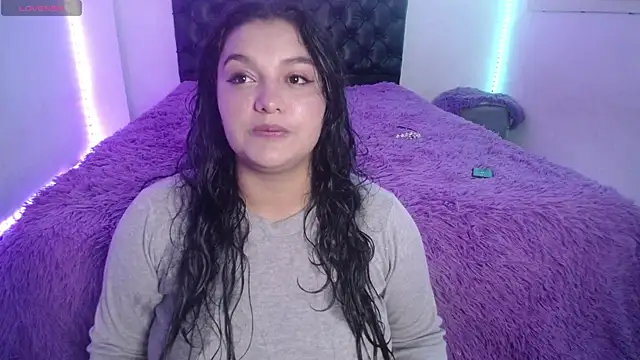 Snapshot of Laurenkenner_ chatting on April 2026 06:53:02 PM Laurenkenner online show from April 2026 06:53:02 PM