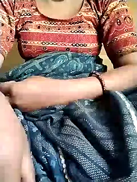 Snapshot of Cutkajal chatting on February 2025 07:29:01 AM Cutkajal online show from February 2025 07:29:01 AM