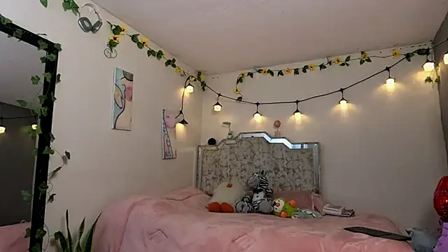 Tomoe b online show from January 2026 08:18:02 AM