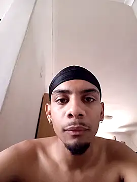 Snapshot of 29YOURZ_28_ chatting on December 2024 08:45:02 AM 29YOURZ 28 online show from December 2024 08:45:02 AM