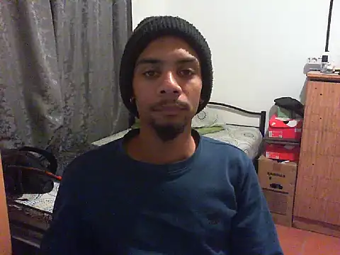 Snapshot of 29YOURZ_28_ chatting on September 2025 09:14:01 PM 29YOURZ 28 online show from September 2025 09:14:01 PM