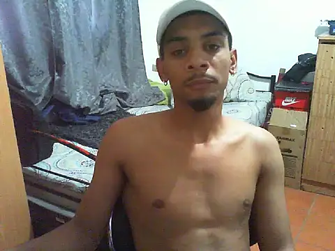 Snapshot of 29YOURZ_28_ chatting on September 2025 03:18:02 PM 29YOURZ 28 online show from September 2025 03:18:02 PM
