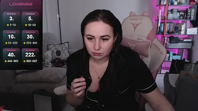 Snapshot of SexyWitch_666 chatting on May 2026 09:12:01 AM SexyWitch 666 online show from May 2026 09:12:01 AM