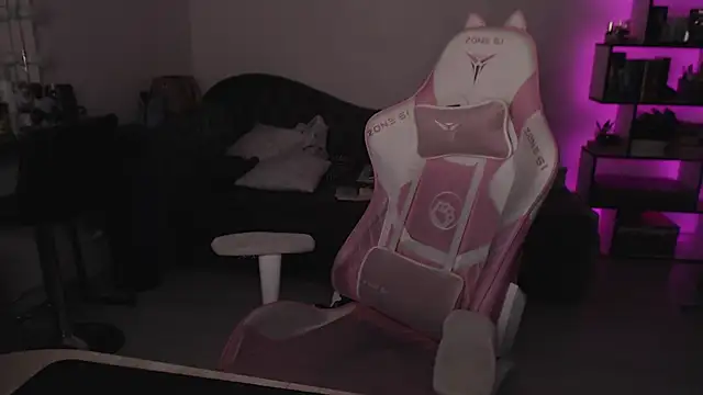 SexyWitch 666 online show from November 2025 06:41:01 PM