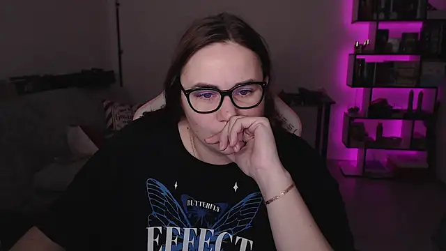 SexyWitch 666 online show from December 2025 05:35:01 AM