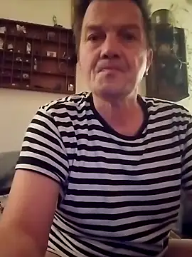 Snapshot of Bigpenis6y chatting on October 2025 01:17:01 AM Bigpenis6y online show from October 2025 01:17:01 AM