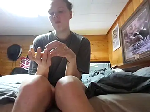 Ryan and Aurora online show from February 2026 08:31:01 PM