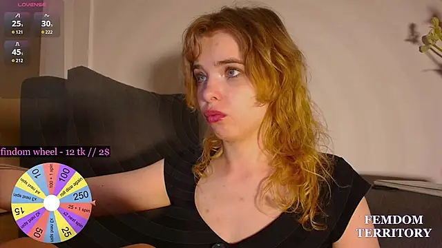 Snapshot of MisssLola chatting on July 2026 05:45:02 PM MisssLola online show from July 2026 05:45:02 PM