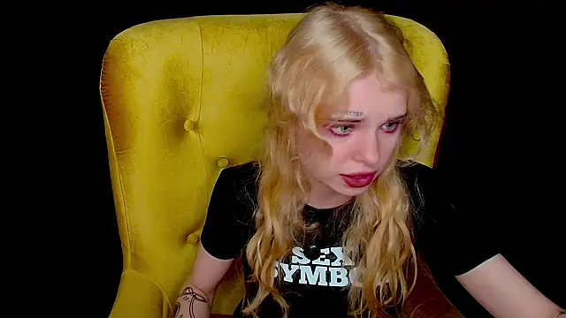 MisssLola online show from September 2025 02:28:01 PM