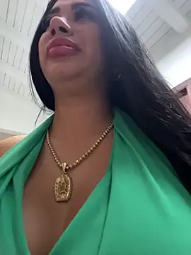 kiim taaylor online show from October 2025 12:46:01 PM