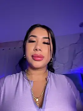 kiim taaylor online show from November 2025 11:15:01 AM