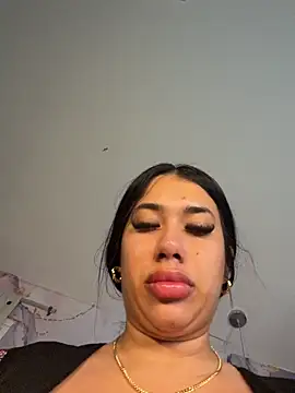kiim taaylor online show from February 2026 11:42:02 AM