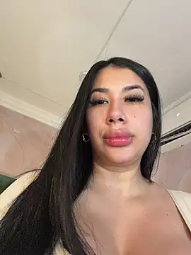 kiim taaylor online show from May 2026 06:00:02 PM