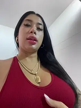 kiim taaylor online show from October 2025 03:00:01 PM