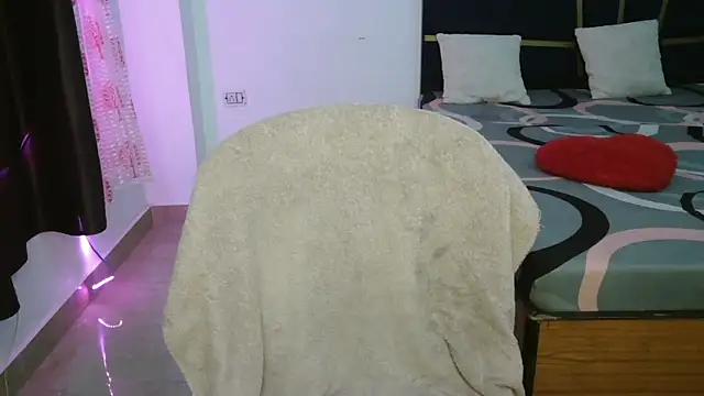 N-Natasha online show from May 2026 06:59:02 PM