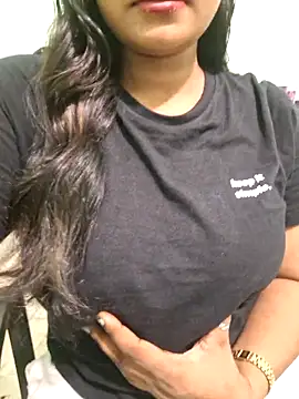 Snapshot of N-Natasha chatting on September 2025 10:37:01 AM N-Natasha online show from September 2025 10:37:01 AM