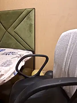 Snapshot of N-Natasha chatting on March 2025 09:15:01 PM N-Natasha online show from March 2025 09:15:01 PM