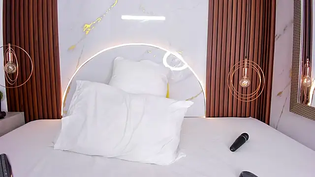 miamiller69 online show from September 2025 04:17:01 AM