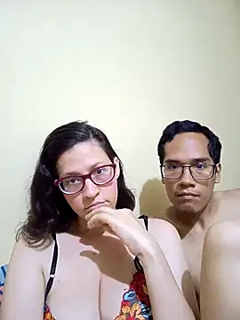 couple orgasm online show from October 2025 02:43:01 AM