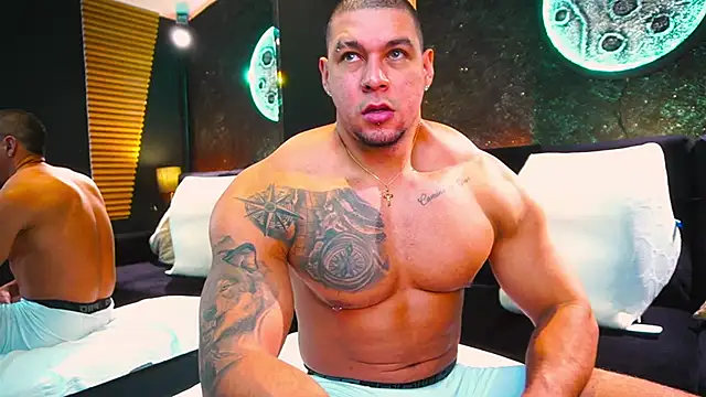 MassimoWalton2 online show from September 2025 12:55:01 PM