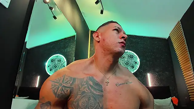 MassimoWalton2 online show from January 2025 02:30:02 AM