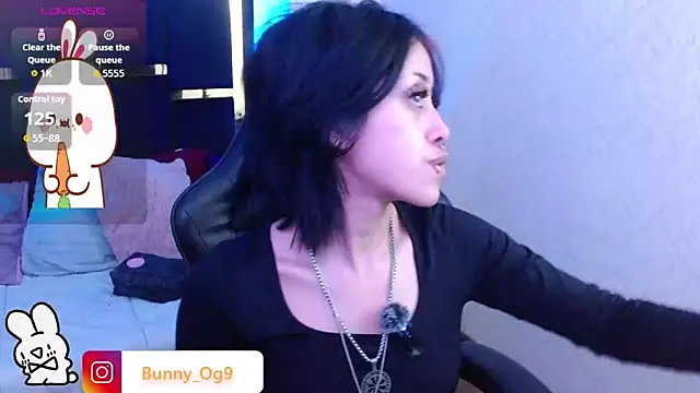 Bunny O online show from May 2026 11:59:01 PM