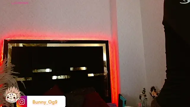 Bunny O online show from April 2026 09:41:01 PM