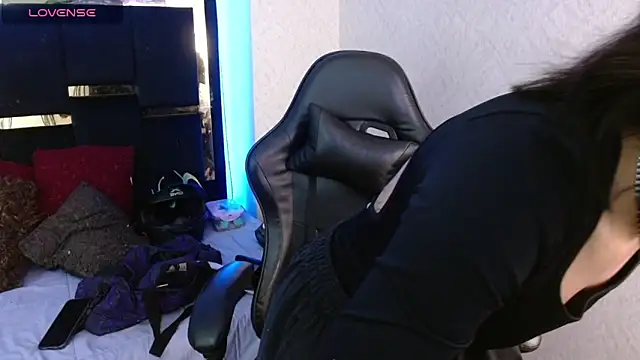 Bunny O online show from April 2026 12:22:01 AM