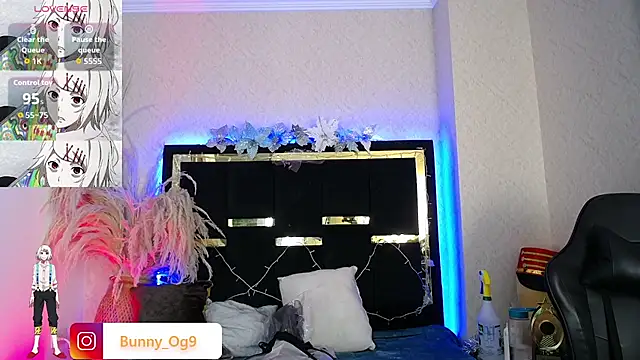 Bunny O online show from February 2026 09:32:01 PM