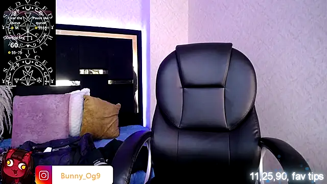 Bunny O online show from November 2025 08:34:02 PM